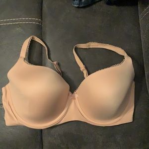 38DD Victoria’s Secret Bra